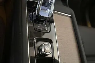 Volvo XC90, 2.0, 335 kW, petrol, automatic, four-wheel drive