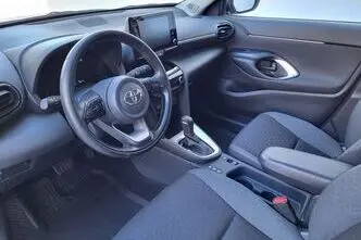 Toyota Yaris Cross, 1.5, 68 kW, hübriid, automaat, esivedu