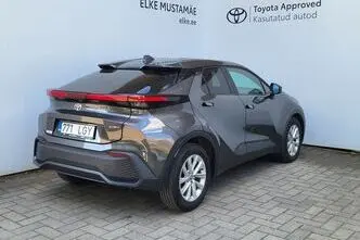 Toyota C-HR, 1.8, 72 kW, hübriid, automaat, esivedu