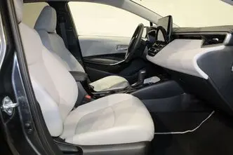 Toyota Corolla, 1.8, 72 kW, гибрид, автомат, передний привод