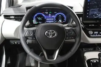 Toyota Corolla, 1.8, 72 kW, гибрид, автомат, передний привод