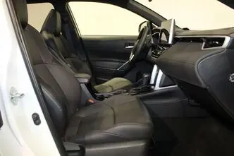 Toyota Corolla, 2.0, 112 kW, гибрид, автомат, передний привод