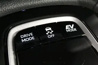 Toyota Corolla, 2.0, 112 kW, гибрид, автомат, передний привод