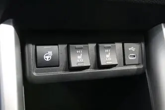 Toyota Corolla, 2.0, 112 kW, гибрид, автомат, передний привод