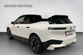BMW iX, 240 kW, elektrība, automātiskā, pilnpiedziņa