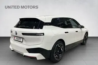 BMW iX, 240 kW, elektrība, automātiskā, pilnpiedziņa