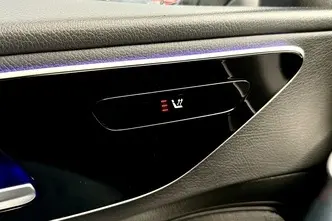 Mercedes-Benz C 220, 2.0, 147 kW, hybrid, automatic, rear-wheel drive