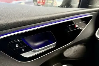 Mercedes-Benz C 220, 2.0, 147 kW, hybrid, automatic, rear-wheel drive