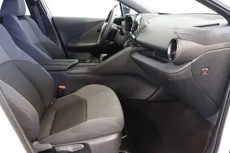Toyota C-HR, 1.8, 72 kW, hübriid, automaat, esivedu