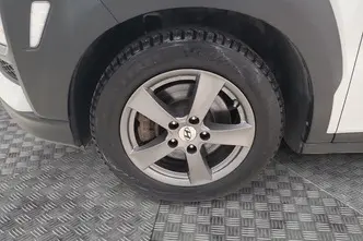 Hyundai Kona, 1.6, 77 kW, hybrid, automatic, front-wheel drive