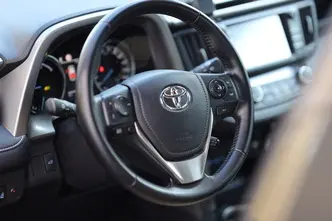 Toyota RAV4, 2.5, 114 kW, hübriid, automaat, esivedu