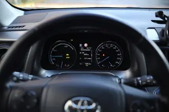 Toyota RAV4, 2.5, 114 kW, hübriid, automaat, esivedu