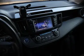 Toyota RAV4, 2.5, 114 kW, hübriid, automaat, esivedu