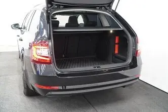 Škoda Octavia, 2.0, 140 kW, бензин, автомат, полный привод