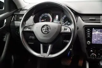 Škoda Octavia, 2.0, 140 kW, бензин, автомат, полный привод