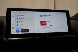 Toyota C-HR, 1.8, 72 kW, hübriid, automaat, esivedu