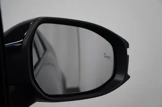 Toyota C-HR, 1.8, 72 kW, hübriid, automaat, esivedu