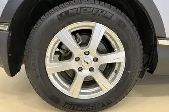 Honda CR-V, 2.0, 107 kW, hybrid, automatic, front-wheel drive