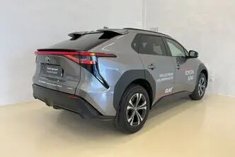 Toyota bZ4X, 118 kW, elekter, nelikvedu
