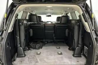 Toyota Land Cruiser, 4.5, 200 kW, diesel, automatic, four-wheel drive