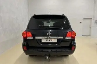 Toyota Land Cruiser, 4.5, 200 kW, diesel, automatic, four-wheel drive
