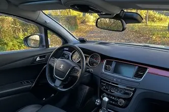 Peugeot 508, 2.0, 133 kW, diesel, automatic, front-wheel drive