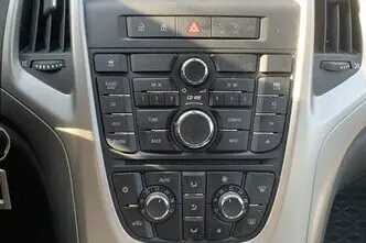 Opel Astra, 1.4, 103 kW, бензин, автомат, передний привод