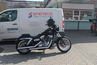 Harley-Davidson FXDC SUPER GLIDE CUSTOM, 1.6, 56 kW, petrol, manual, rear-wheel drive