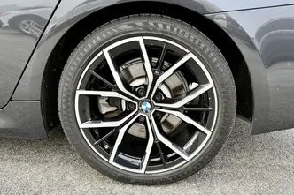 BMW 520, 2.0, 140 kW, hübriid, automaat, nelikvedu