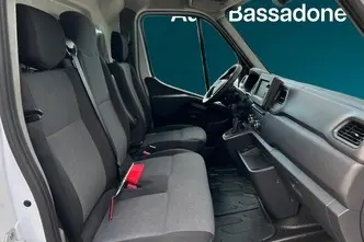 Renault Master, 2.3, 110 kW, diesel, manual, front-wheel drive