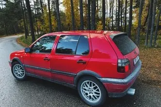 Volkswagen Golf, 2.0, 85 kW, бензин, механическая, передний привод