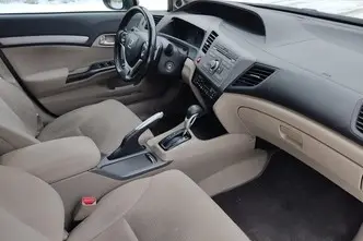 Honda Civic, 1.8, 104 kW, bensiin+lpg, automaat, esivedu