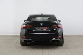 BMW i4, 400 kW, электричество, автомат, полный привод