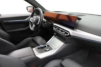 BMW i4, 400 kW, электричество, автомат, полный привод