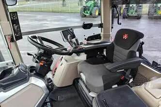 Massey Ferguson 8S.225, 7.4, 175 kW, diisel, manuaal, nelikvedu