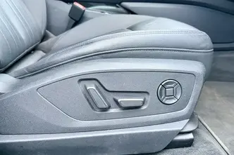 Audi e-tron, 158 kW, elekter, automaat, nelikvedu