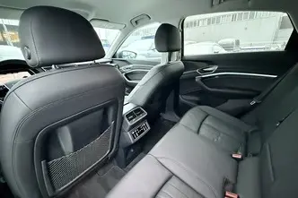 Audi e-tron, 158 kW, elekter, automaat, nelikvedu