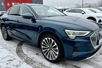 Audi e-tron, 158 kW, elekter, automaat, nelikvedu
