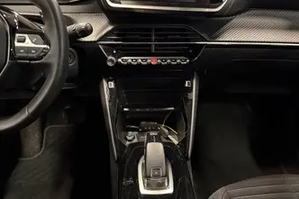 Peugeot 208, 1.2, 74 kW, bensiin, automaat, esivedu