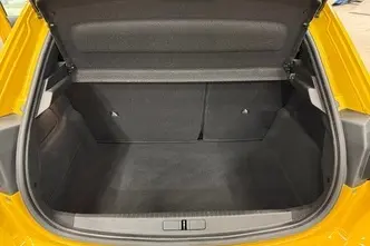 Peugeot 208, 1.2, 74 kW, bensiin, automaat, esivedu