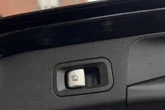 Mercedes-Benz C 200, 2.1, 100 kW, дизель, автомат, задний привод