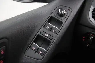 Volkswagen Tiguan, 1.4, 118 kW, бензин, автомат, передний привод