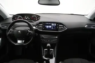 Peugeot 308, 1.2, 81 kW, бензин, механическая, передний привод