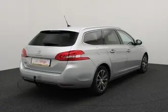 Peugeot 308, 1.2, 81 kW, бензин, механическая, передний привод