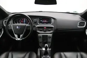 Volvo V40, 2.0, 140 kW, diisel, manuaal, esivedu