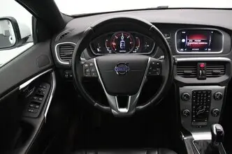 Volvo V40, 2.0, 140 kW, diisel, manuaal, esivedu