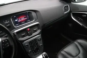 Volvo V40, 2.0, 140 kW, diisel, manuaal, esivedu