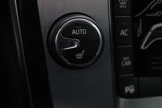 Volvo V40, 2.0, 140 kW, diisel, manuaal, esivedu