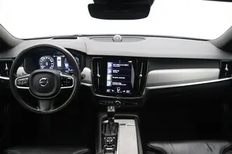 Volvo V90 Cross Country, 2.0, 140 kW, diesel, automatic, four-wheel drive