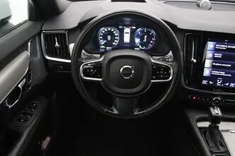 Volvo V90 Cross Country, 2.0, 140 kW, diesel, automatic, four-wheel drive